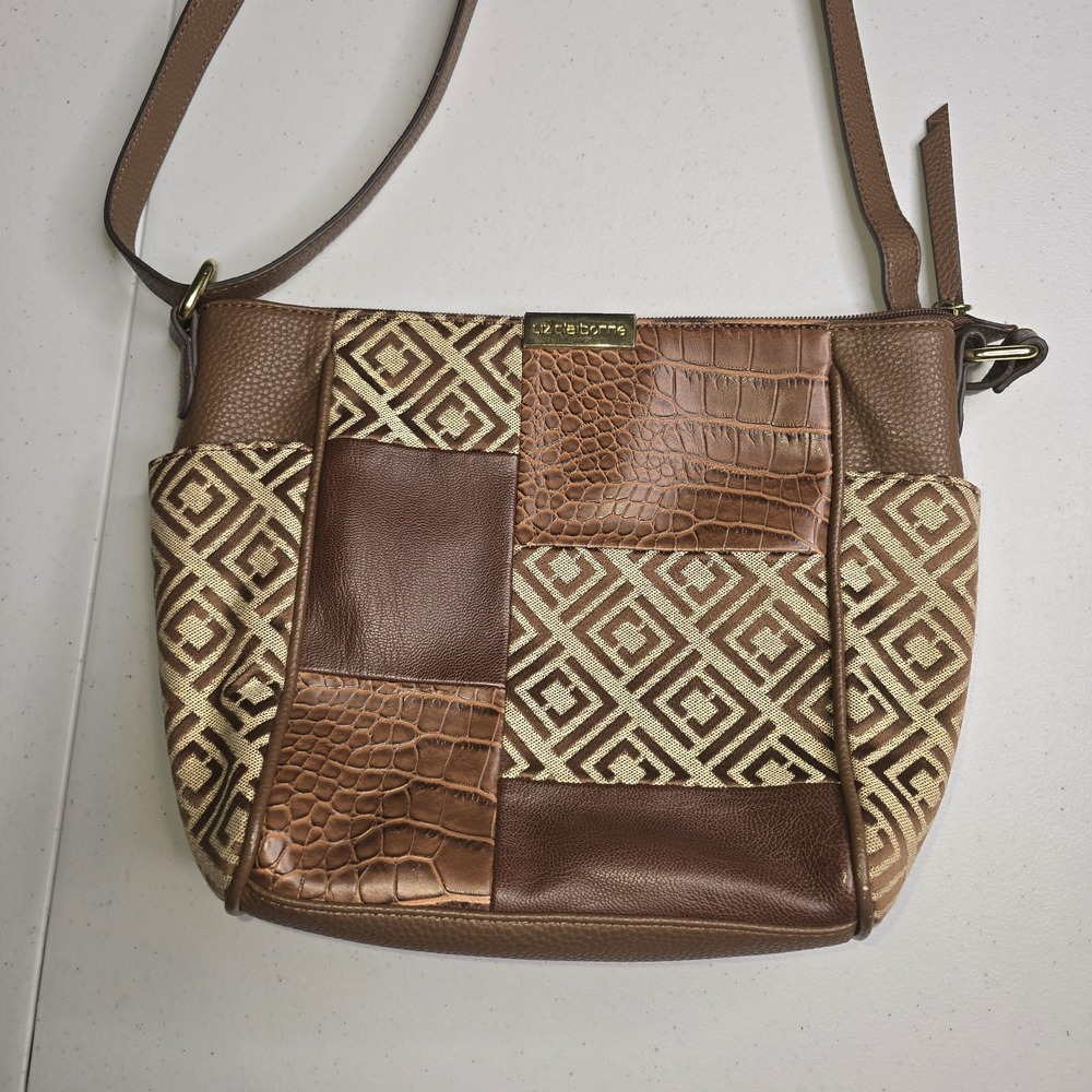 LIZ‎ CLAIBORNE Patchwork Brown Purse -1016 - Picture 2 of 9